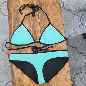 Triangl Bikini